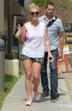 BRITNEY SPEARS Leaves a Gym in Westlake Village 09/02/2015