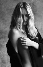 CANDICE SWANEPOEL - Sante D