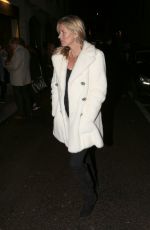 CARA DELEVINGNE and KATE MOSS Out for Dinner at Bice in Milan 09/23/2015