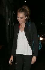 CARA DELEVINGNE and KATE MOSS Out for Dinner at Bice in Milan 09/23/2015