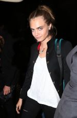 CARA DELEVINGNE and KATE MOSS Out for Dinner at Bice in Milan 09/23/2015