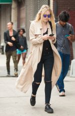 DAKOTA FANNING Out and About in New York 09/11/2015
