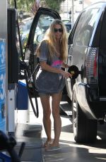 DENISE RICHARDS at a Gas Station in Malibu 09/17/2015