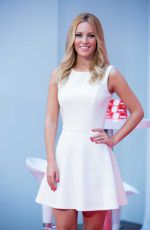EDURNE Presents Max White Expert White Toothpaste 09/16/2015