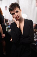 EMILY RATAJKOWSKI at Marc Jacobs Fashion Show at NYFW 09/17/2015