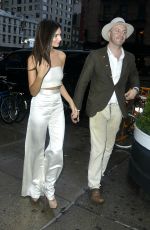 EMILY RATAJKOWSKI Out and About in New York 09/10/2015