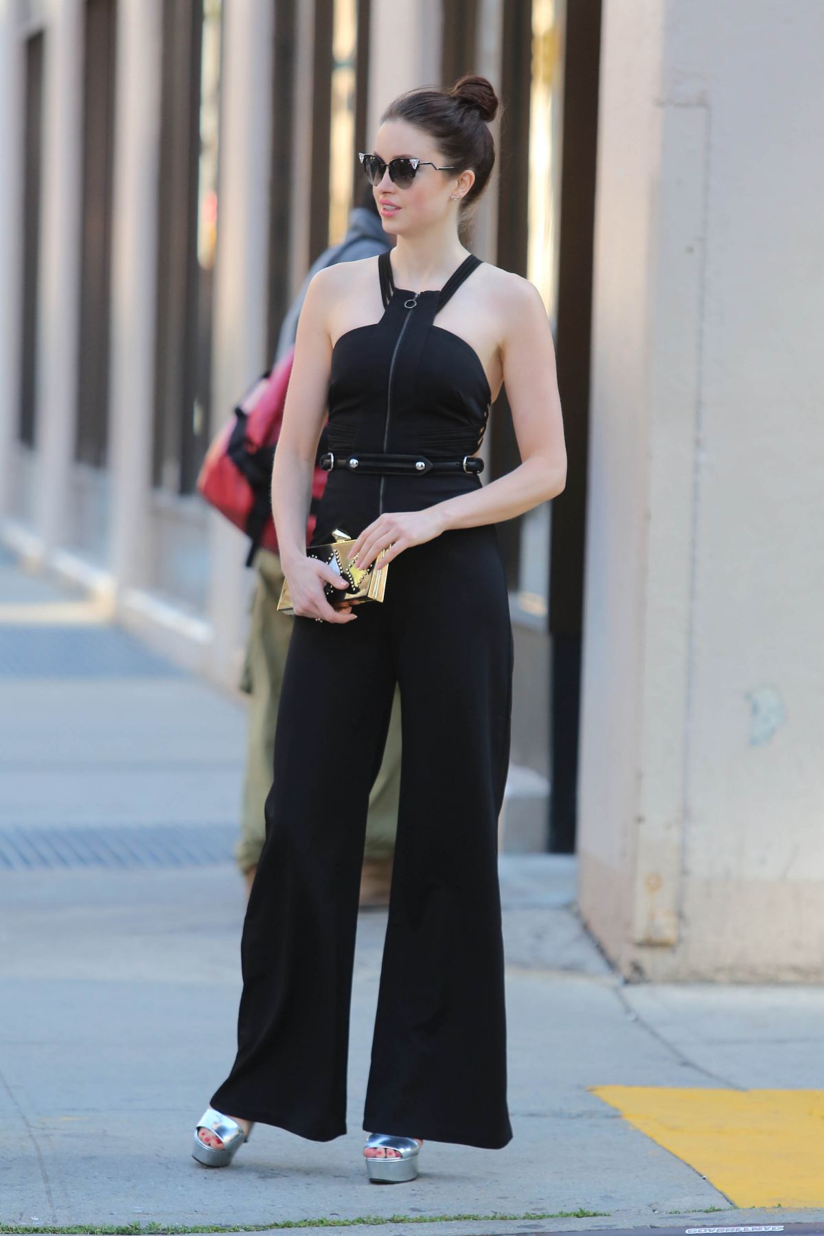 EMMA MILLER on the Set of a Photoshoot in New York 09/15/2015 – HawtCelebs