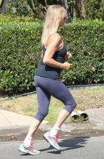 GOLDIE HAWN in Tights Out for a Walk in Brentwood