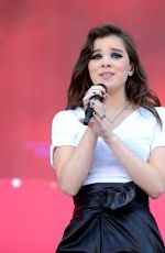 HAILEE STEINFELD at 2015 iHeartradio Music Festival in Las Vegas 09/19/2015