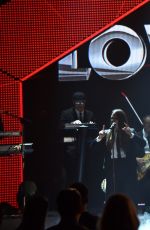 HAILEE STEINFELD at 2015 Streamy Awards in Los Angeles 09/17/2015