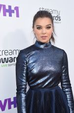 HAILEE STEINFELD at 2015 Streamy Awards in Los Angeles 09/17/2015