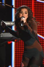 HAILEE STEINFELD at 2015 Streamy Awards in Los Angeles 09/17/2015