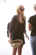 MARGOT ROBBIE Arrives at Toronto International Airport 08/28/2015