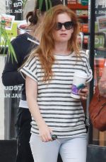 ISLA FISHER at The Coffee Bean & Tea Leaf in Sherman Oaks 09/15/2015