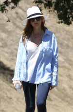 ISLA FISHER in Leggings Out Hiking in Los Angeles 08/30/2015