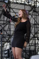 JACQUIE LEE Performs at White River State Park in Indianapolis 07/22/2015