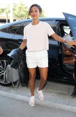 JADA PINKETT SMITH Arrives at Los Angeles Internatioal Airport 09/19/2015