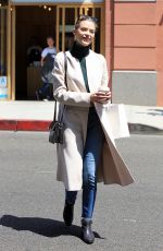 JAIME KING Out and About in Los Angeles 09/03/2015
