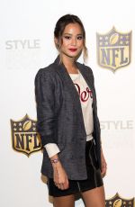 jamie chung - nfl women