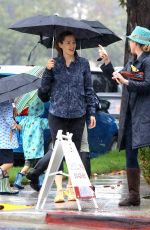JENNIFER GARNER Our and About in Brentwood 09/15/2015