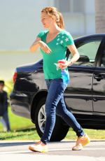 JENNIFER GARNER Out in SAnta Monica 09/29/2015
