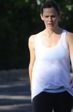 JENNIFER GARNER Out Jogging in Los Angeles 08/30/2015