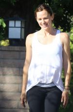 JENNIFER GARNER Out Jogging in Los Angeles 08/30/2015