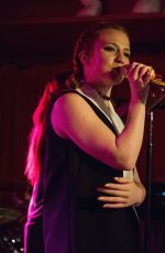 JESS GLYNNE Performs at Barboza in Seattle 09/26/2015