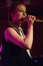 JESS GLYNNE Performs at Barboza in Seattle 09/26/2015