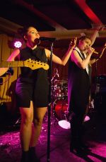 JESS GLYNNE Performs at Barboza in Seattle 09/26/2015