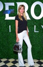 JESSICA HART at Missoni & Azzurro