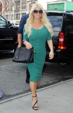 JESSICA SIMPSON Arrives at Her Hotel in New York 09/09/2015