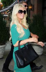 JESSICA SIMPSON Arrives at Her Hotel in New York 09/09/2015