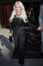 JESSICA SIMPSON Leaves Her Hotel in New York 09/08/2015