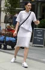 JESSIE J Leaves Her Hotel in New York 09/04/2015