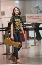 JOEY KING Arrives at Airport in Montreal 09/06/2015