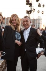 JULIA ROBERTS at Givenchy Fashion Show in New York 09/11/2015