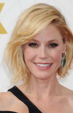 JULIE BOWEN at 2015 Emmy Awards in Los Angeles 09/20/2015