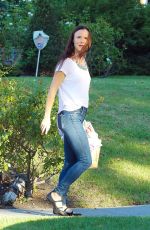 JULIETTE LEWIS Leaves a Baby Shower in Hancock Park 09/27/2015