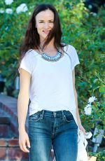JULIETTE LEWIS Leaves a Baby Shower in Hancock Park 09/27/2015
