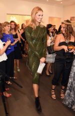 KARLIE KLOSS at L