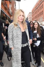 KATE MOSS Leaves Claridge