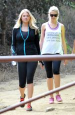 KATE UPTON Hiking at Runyon Canyon in Los Angeles 08/03/2015