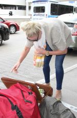 KATHERINE HEIGL Arrives at Los Angeles International Airport 09/04/2015