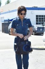 KENDALL JENNER in Jeasn Arrives at a Production Studio in Sherman Oaks 09/25/2015