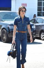 KENDALL JENNER in Jeasn Arrives at a Production Studio in Sherman Oaks 09/25/2015