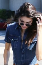 KENDALL JENNER in Jeasn Arrives at a Production Studio in Sherman Oaks 09/25/2015