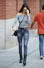 KENDALL JENNER in Tight Jeans Leaves Her Apartment in New York 09/03/2015