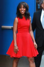 KERRY WASHINGTON Arrives at Good Morning Studios in New York 09/24/2015