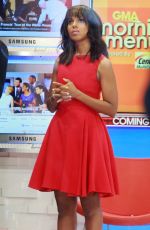 KERRY WASHINGTON Arrives at Good Morning Studios in New York 09/24/2015